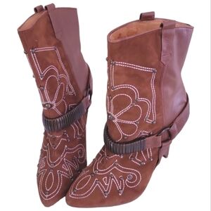 Buffalo London  Countrycare Saddle Tan Leather Suede Studded Stiletto Ankle Boot